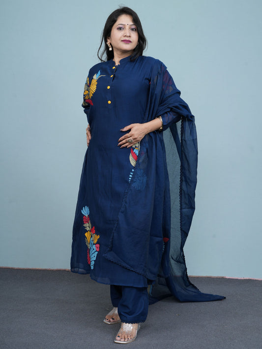 Blue Floral Burst Embroidered Set