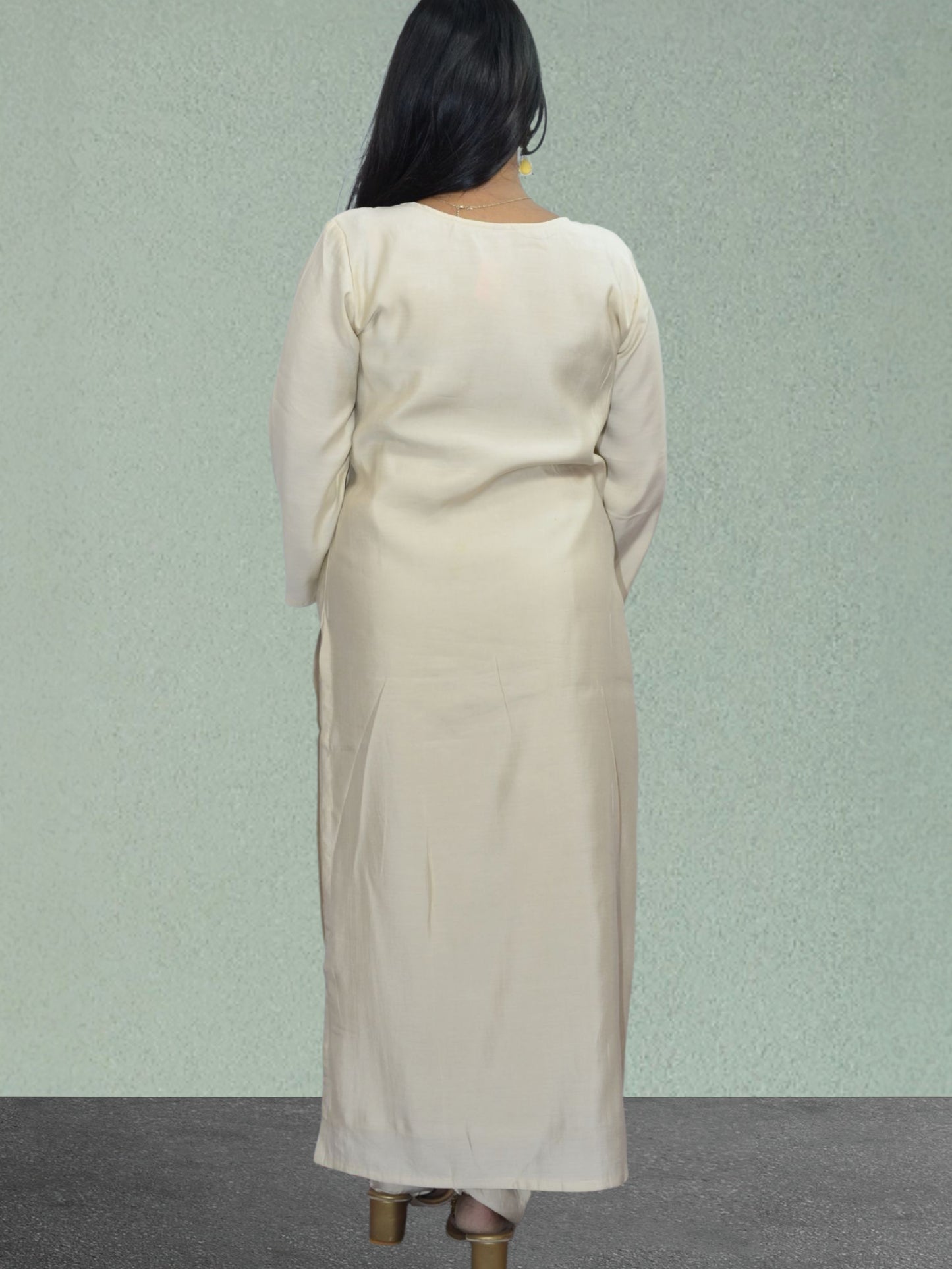 Sunehri Phool Kurta Set