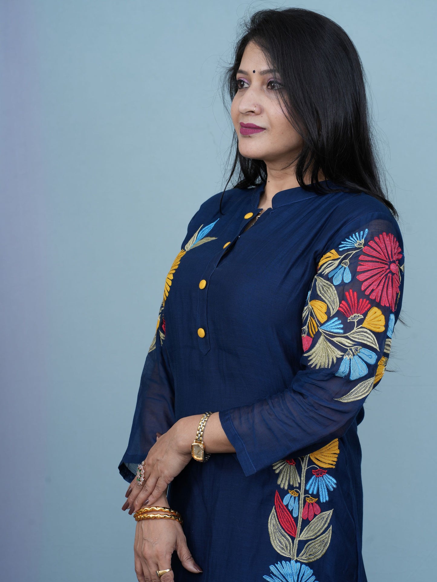 Blue Floral Burst Embroidered Set