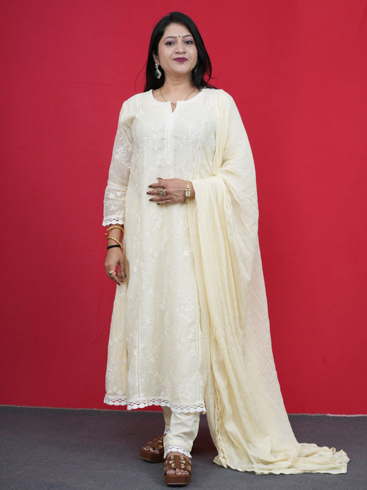 Ruhani Cream Kurta Set