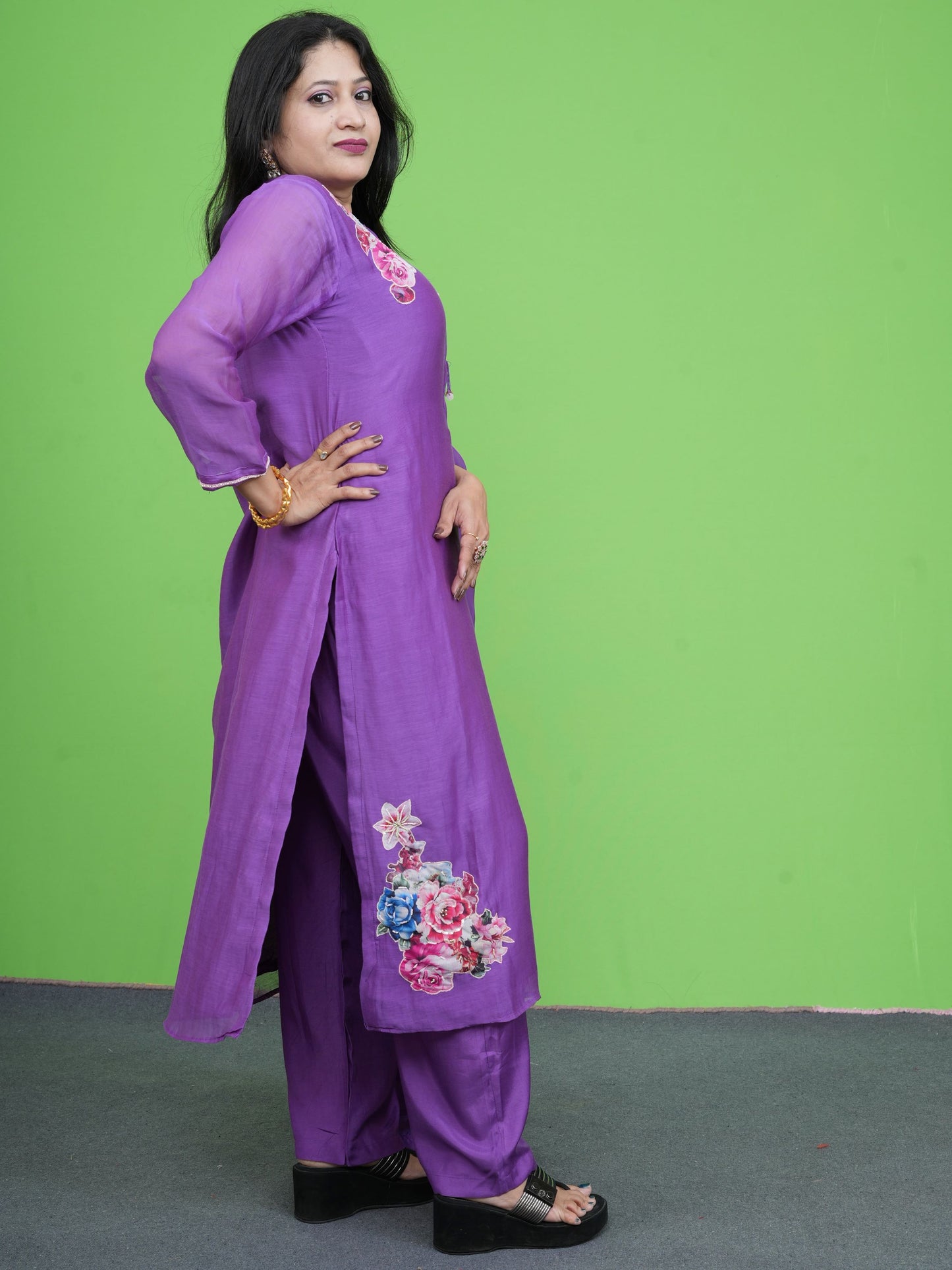 Gulnaar Violet Floral Set
