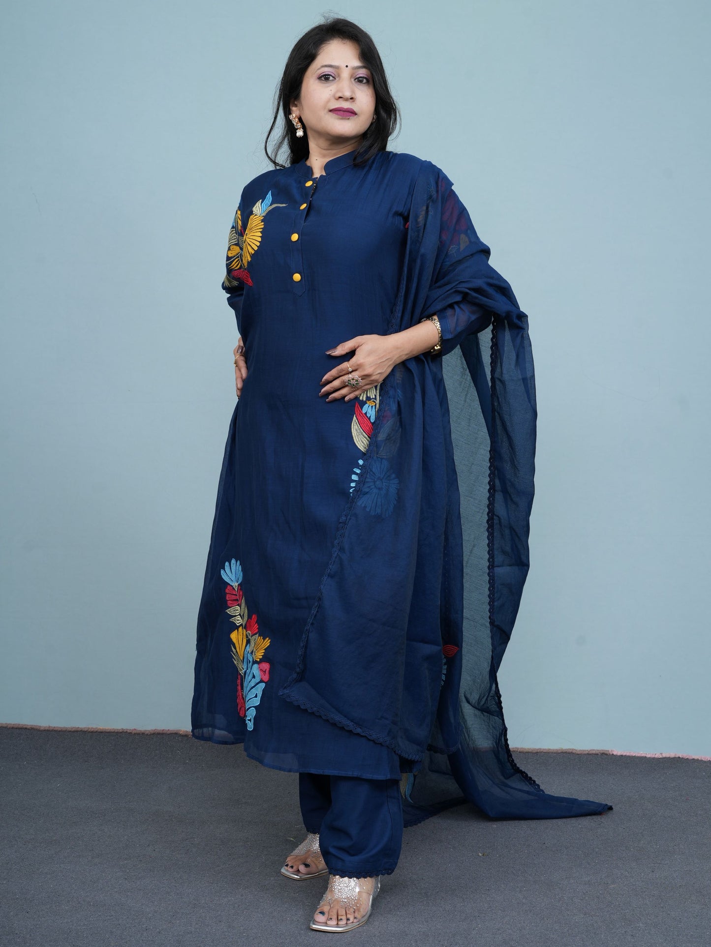 Blue Floral Burst Embroidered Set